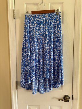 Pretty Garden Blue Floral Skirt